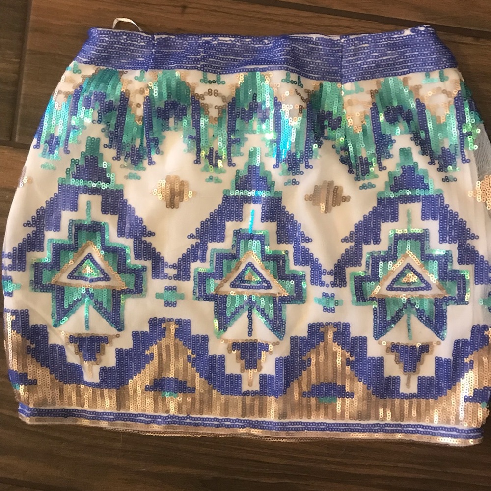 Tobi Sequined Fitted Skirt